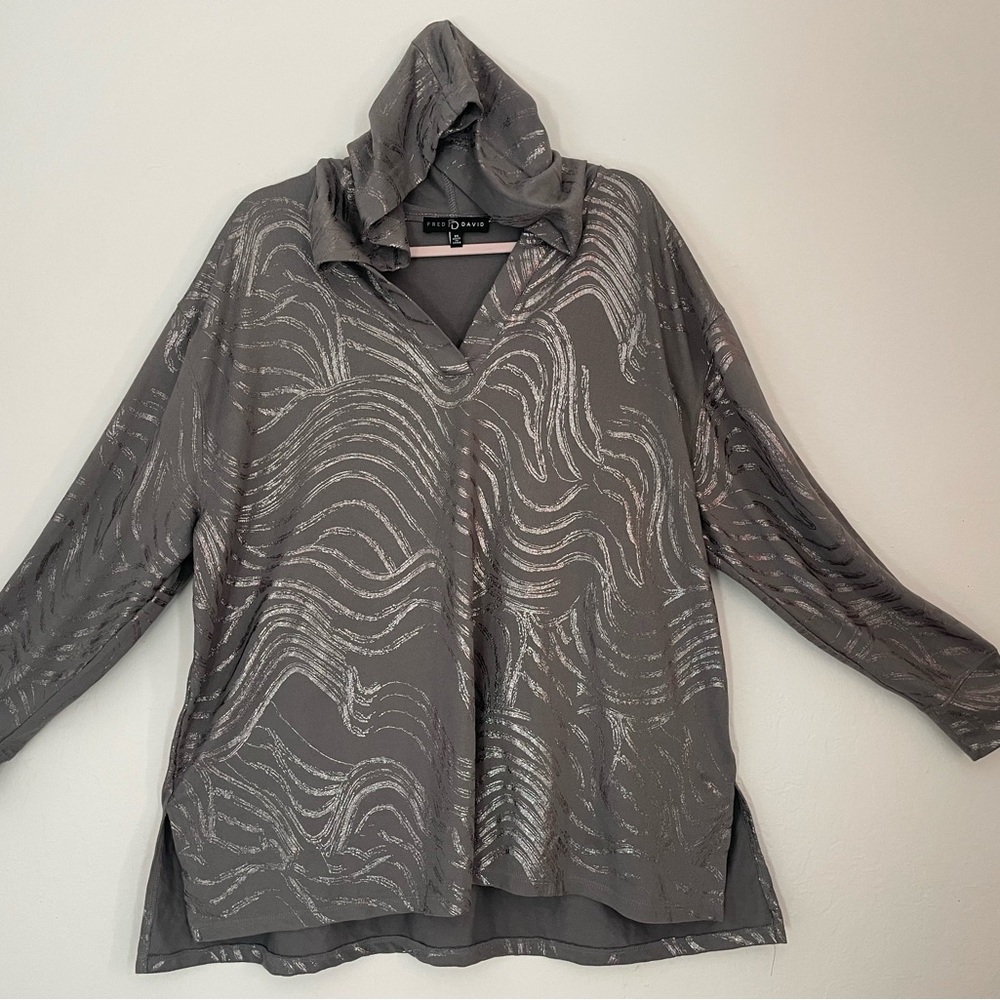 Fred David Gray and Silver Women's Sweater